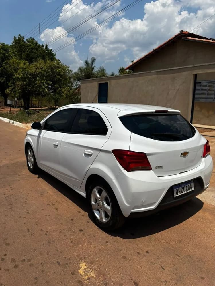 Chevrolet Onix Hatch LT 1.4 8V Flex Mec. 4P 2019