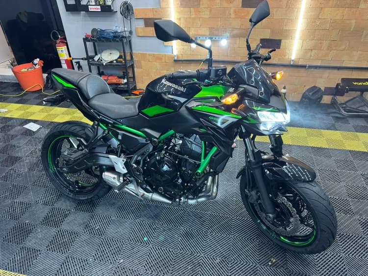 Kawasaki Z650 