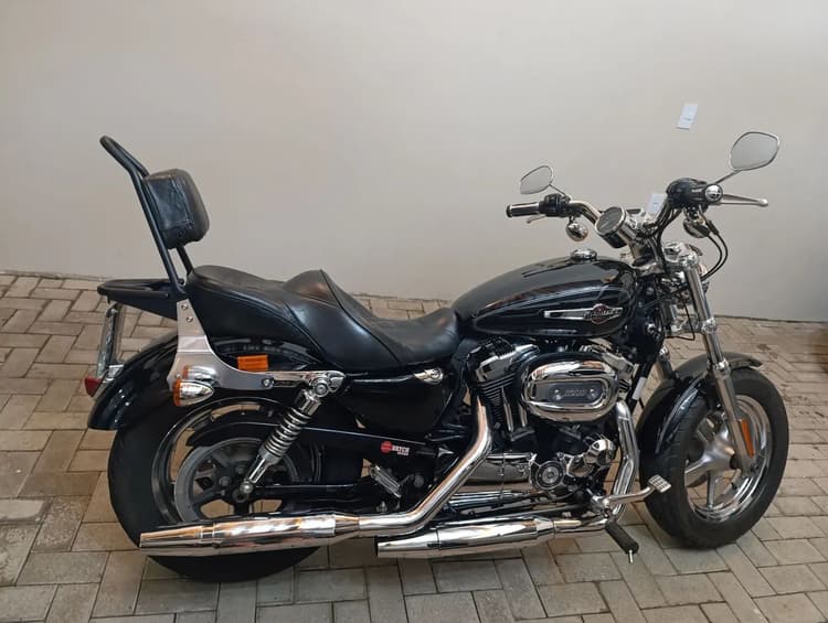 Xl 1200c