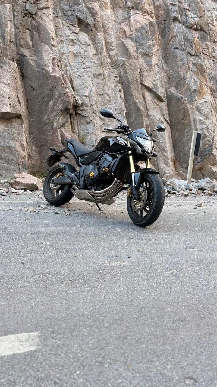 Vendo Hornet 600 