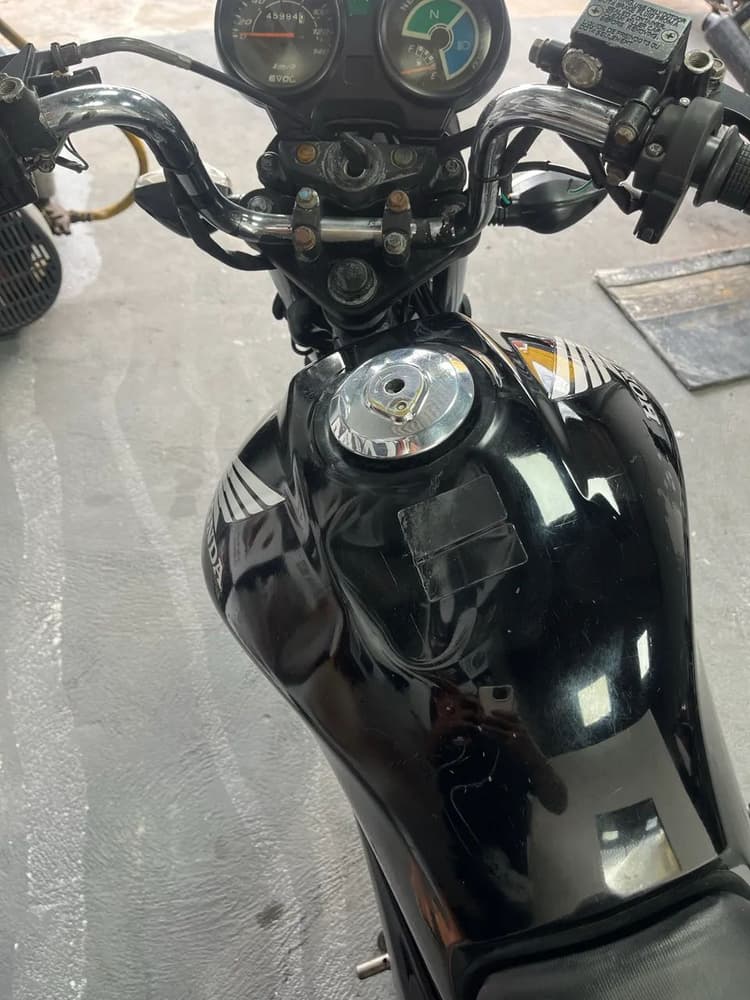 Moto de leilão 
