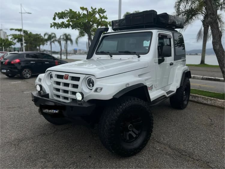 Troller T-4 4X4 3.0 TB Int. Cap. Rígida Diesel 2011