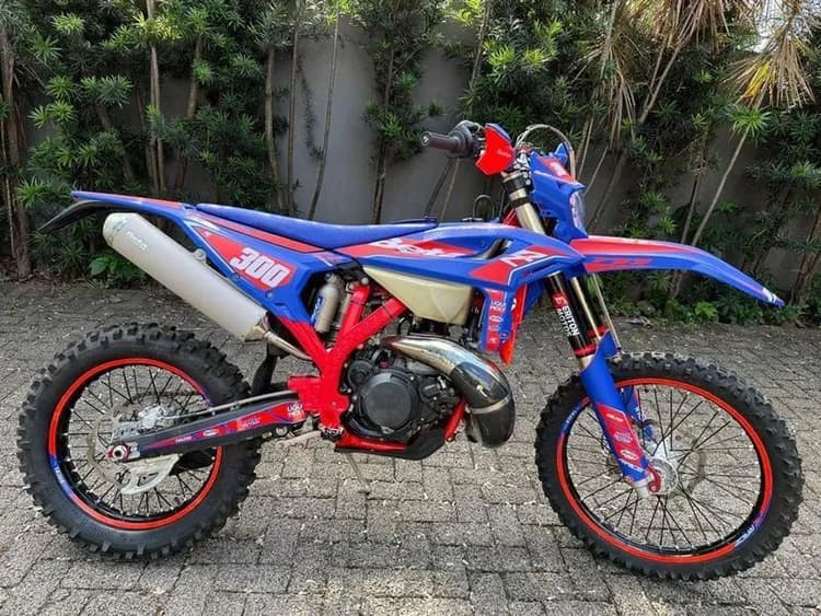 BETA RR RACE 2T 300 2025