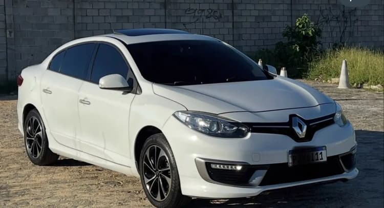 Renault Fluence Sed. Dyn. Plus 2.0 16V Flex Aut. 2016