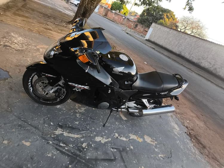 CBR 1100 xx 