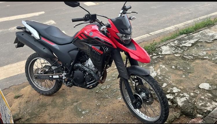 Moto xtz lander ano 2023 