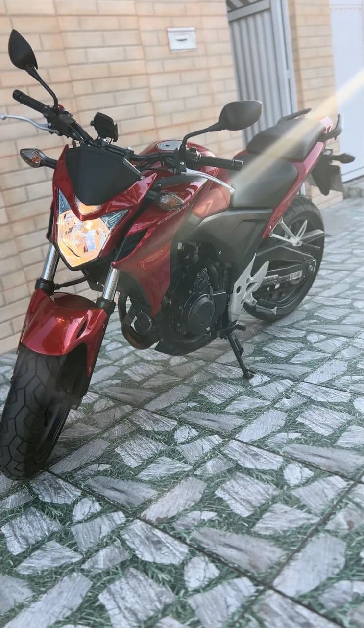 Honda CB500F 