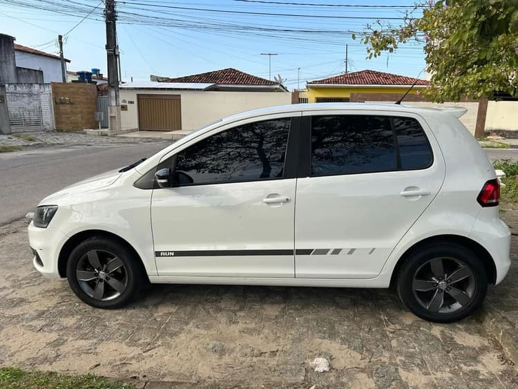 Volkswagen Fox RUN 1.6 Flex 8V 5P 2017
