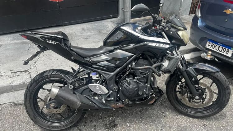 MT-03 - 321 ABS