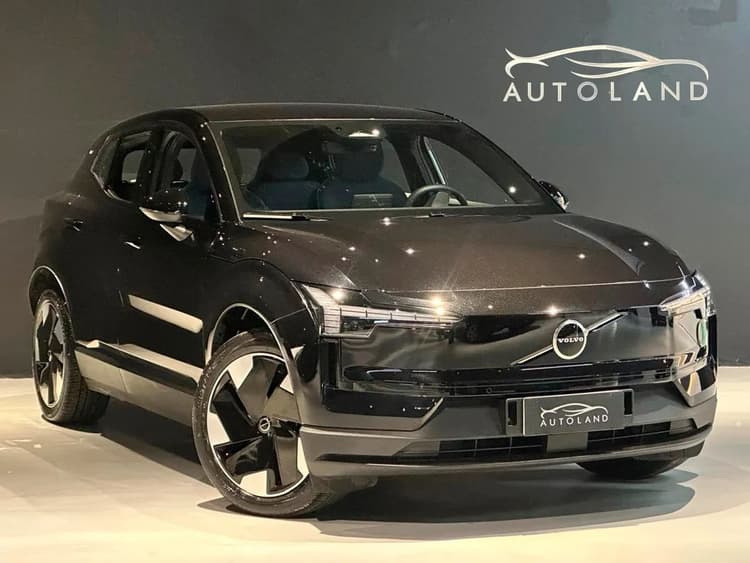 Volvo EX30 E60 Plus (elétrico) 2024