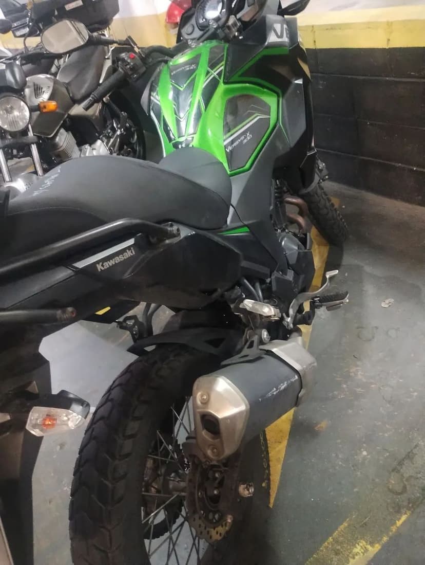 Versys 300X 