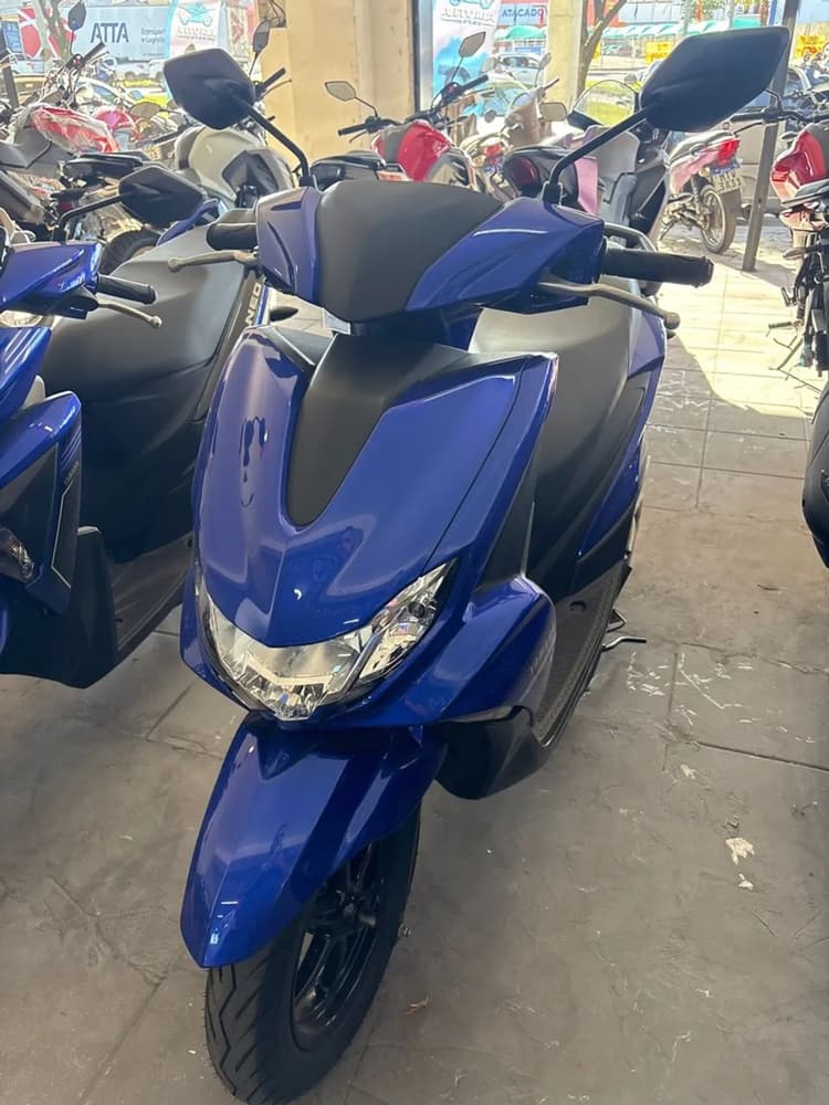 YAMAHA FLUO 0KM