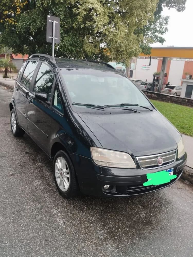 Fiat Idea ELX 1.4 MPI Fire Flex 8V 5P 2010