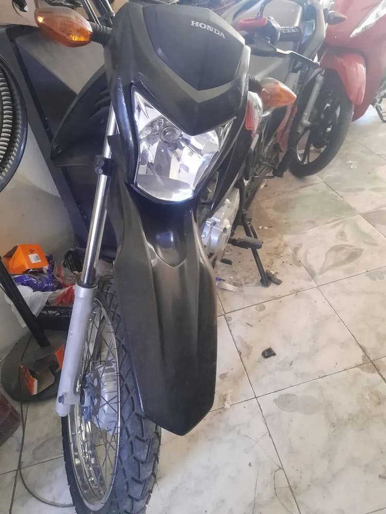 Bros 160