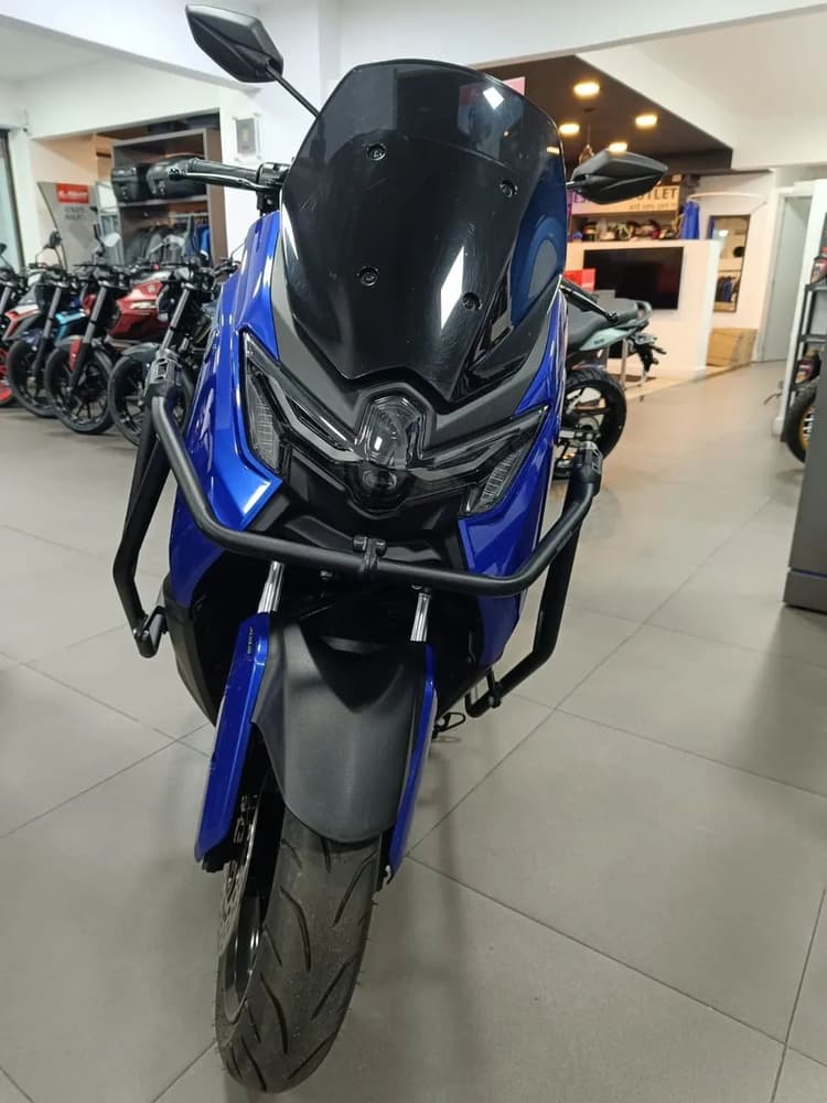 Yamaha NMax 160 cc 