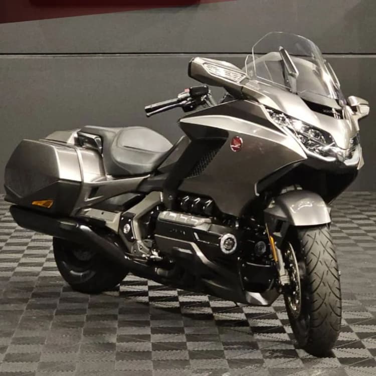  Honda Gold Wing GL 1800 2019 Prata
