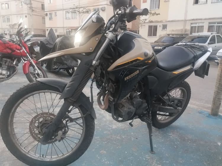 Lander 250 XTZ Bege 