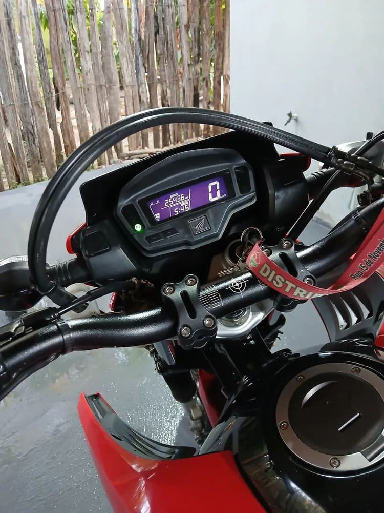 Vendo Broz Semi Nova