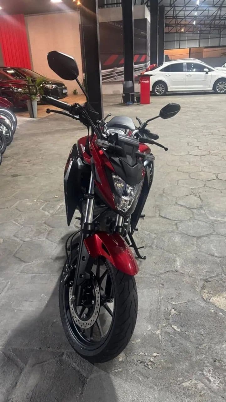 CB 300  F
