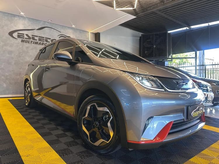 BYD Dolphin EV (Elétrico) 2024