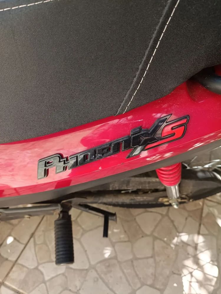 Moto semi nova