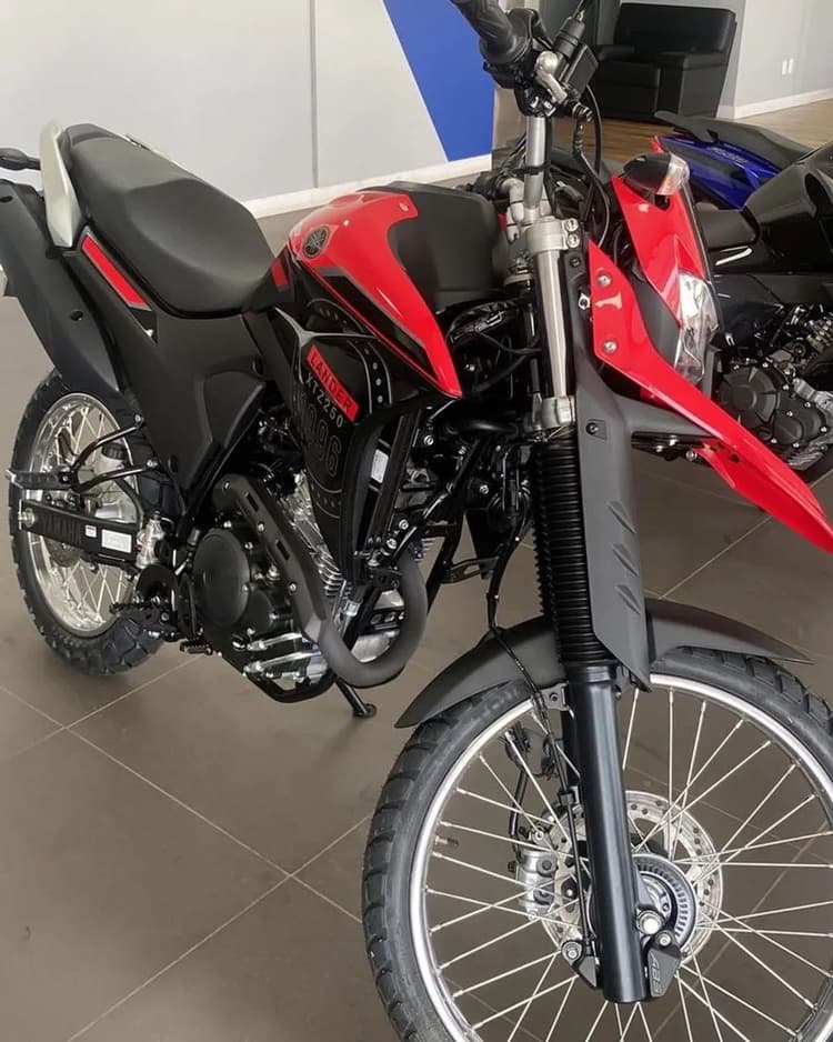 XTZ Lander 250 2024 - !KM BAIXO!