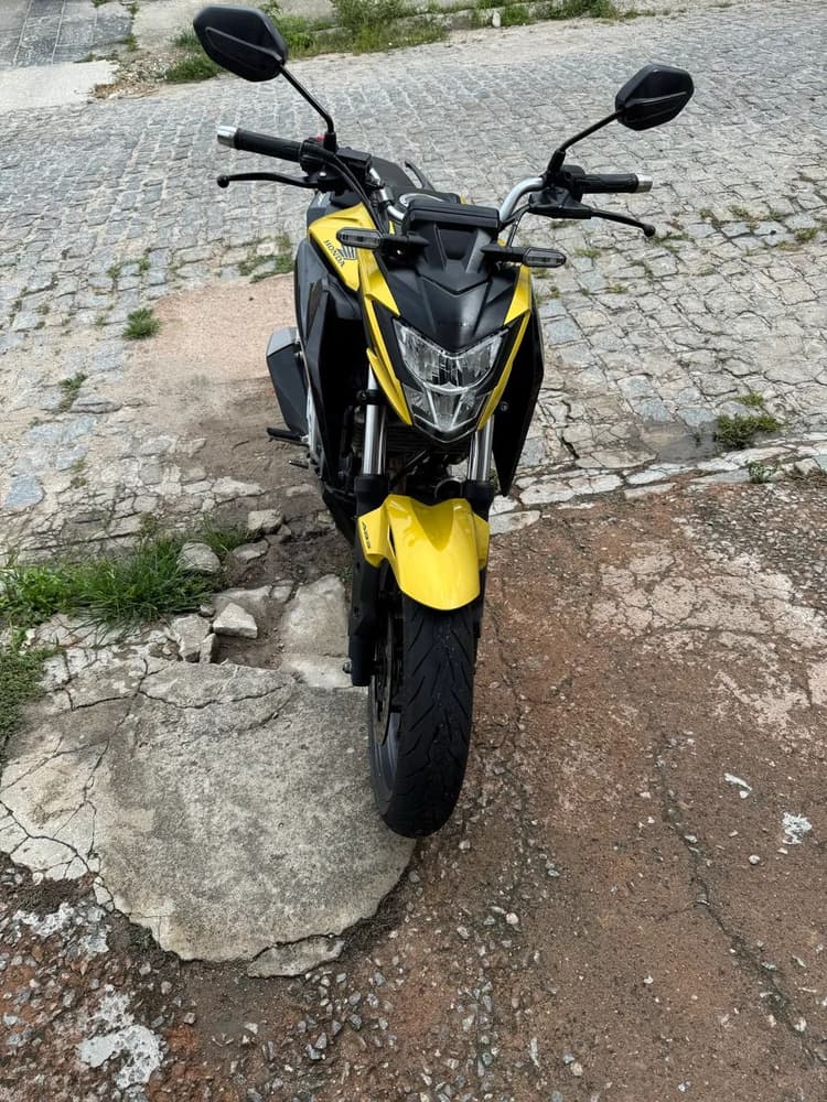 Cb Twister 300 abs 