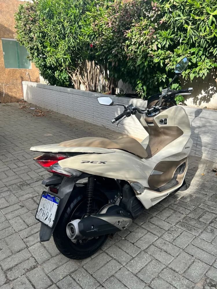 Vende-se pcx dlx