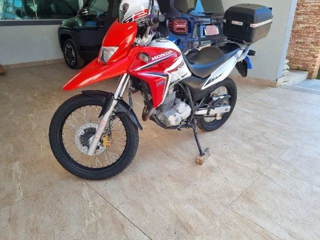 XRE 300 RALLY