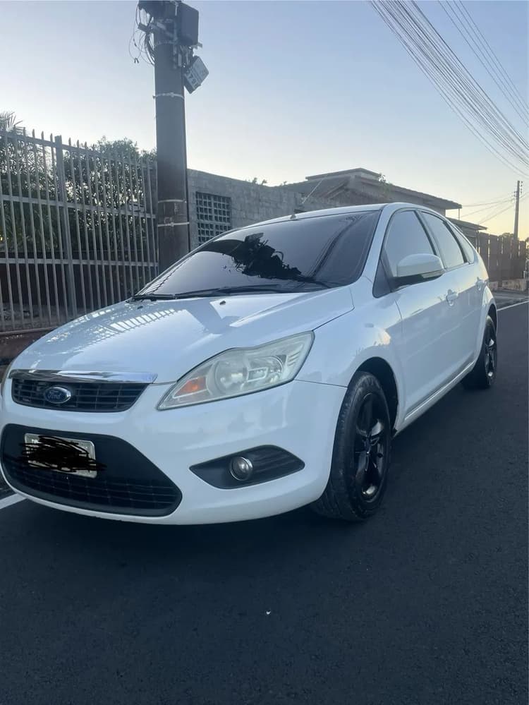 Ford Focus 1.6 S/se/se Plus Flex 8v/16v 5P 2013
