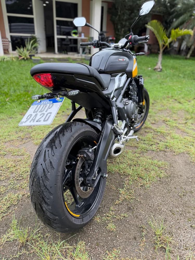 Trident 660 