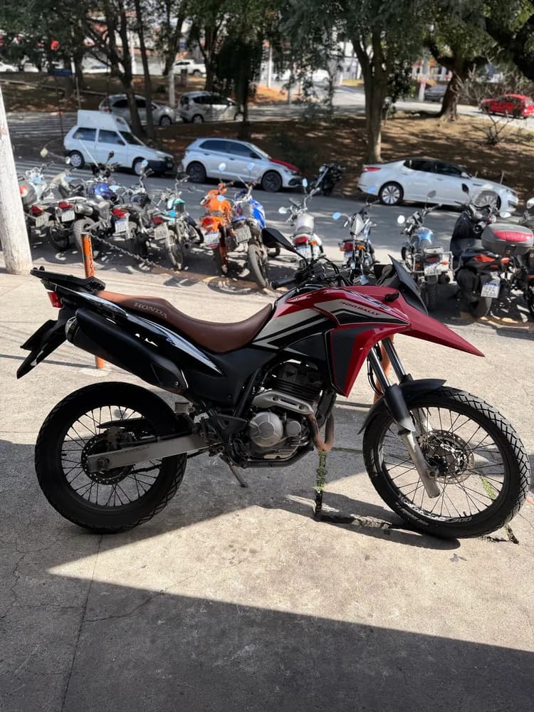 XRE 300 ABS 