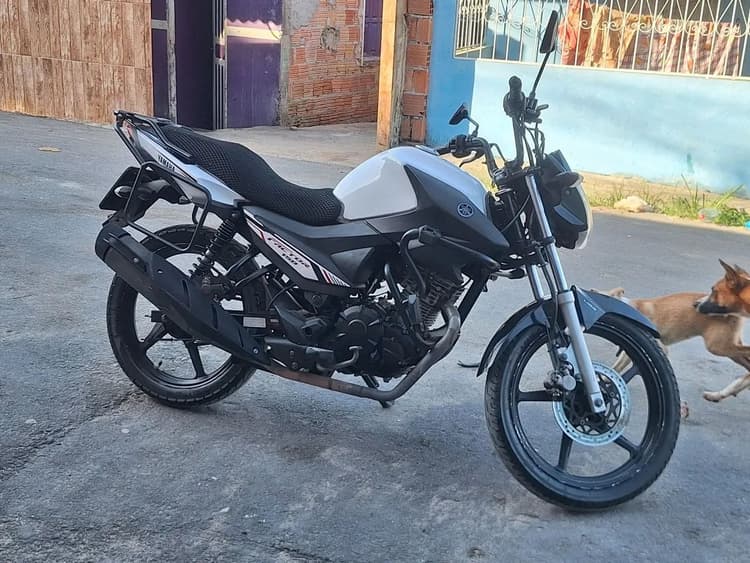 Yamaha Factor ano 2022 modelo 2023