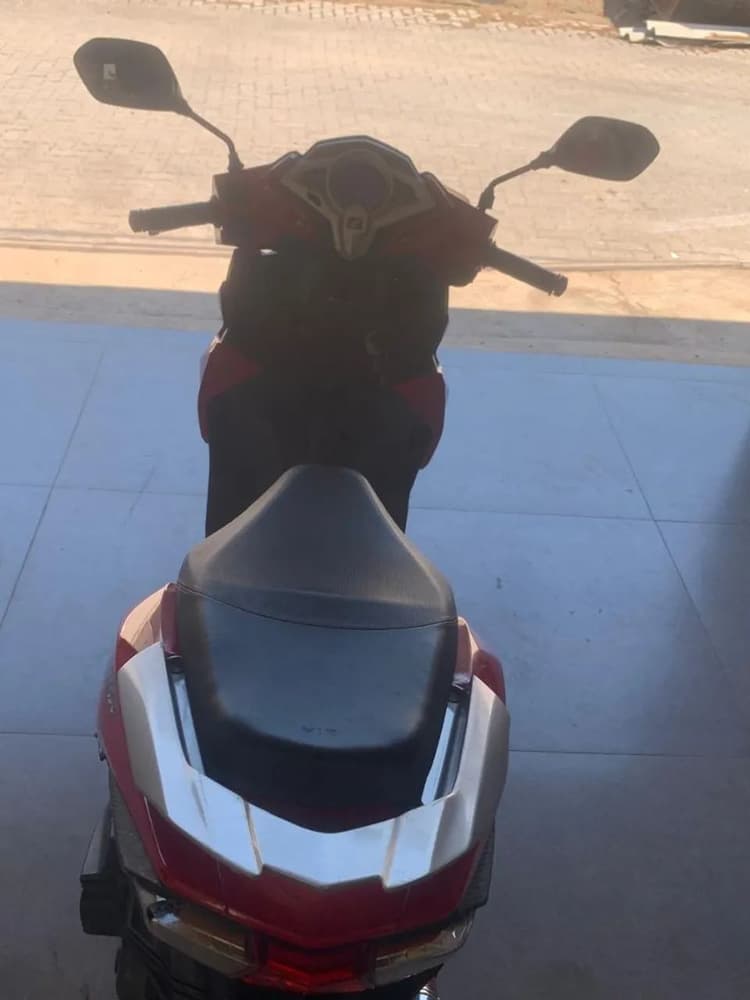 Honda elite 125