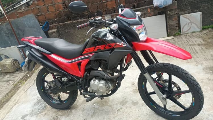 Bros 160
