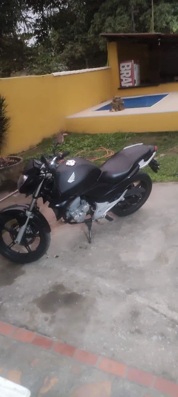 Vendo cb 300R