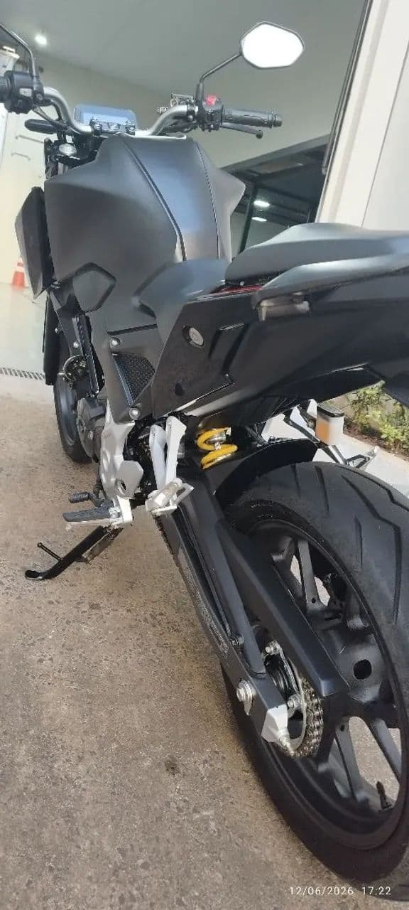 CB 300F TWISTER CBS 