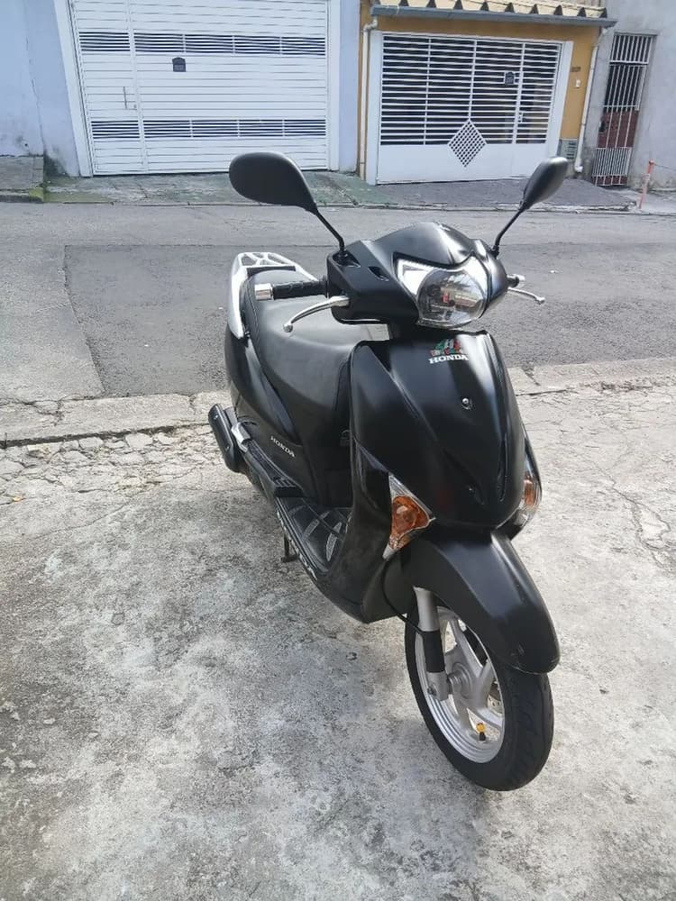 Moto lead 2014 