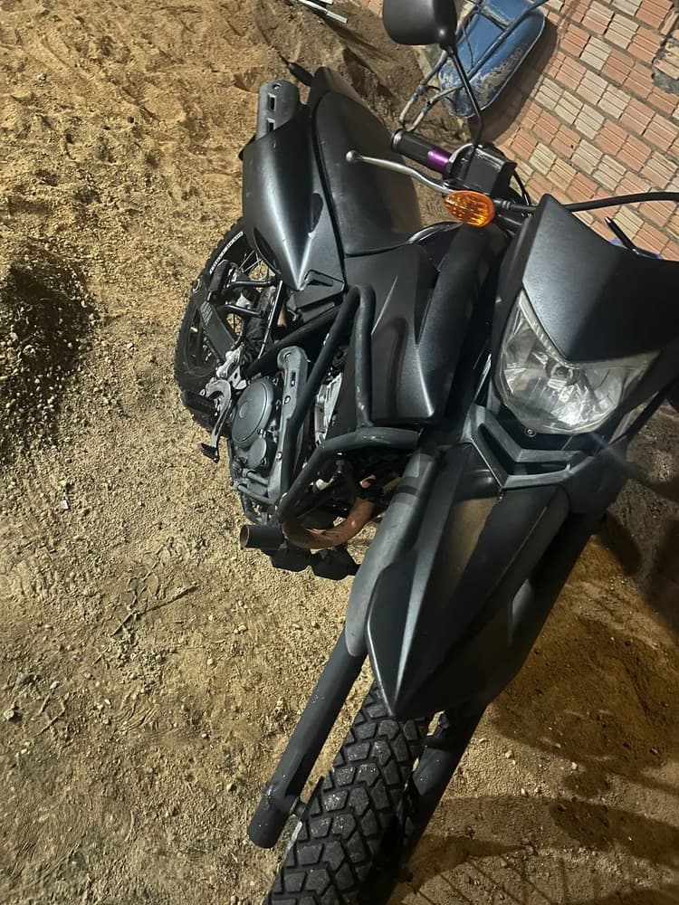 Moto lander X so o filé 