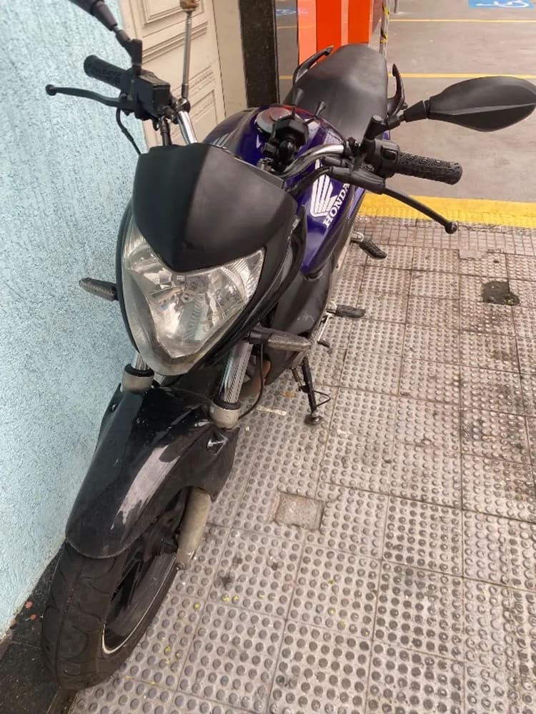 CB 300 2011