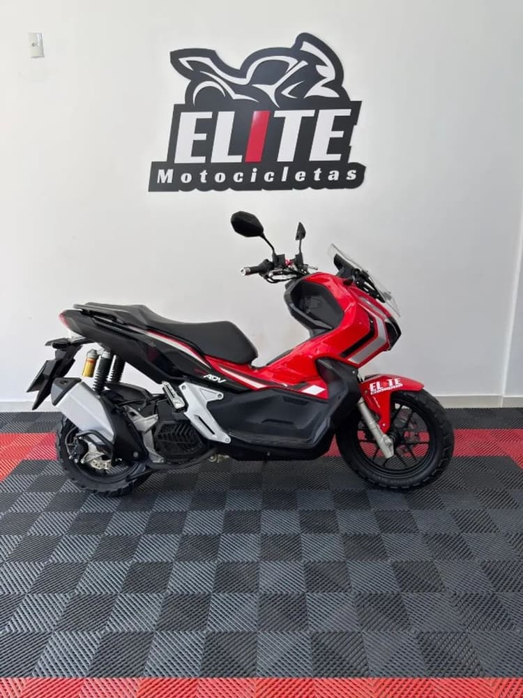 ADV 150 2023 Vermelha 