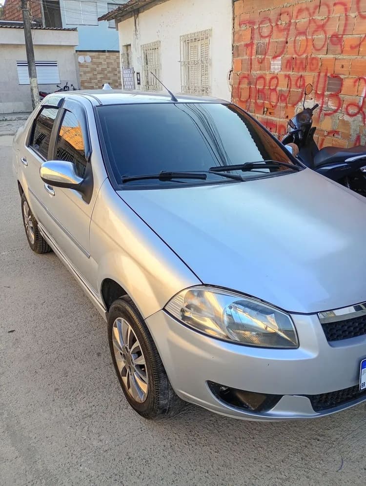Fiat Siena EL 1.4 MPI Fire Flex 8V 4P 2013