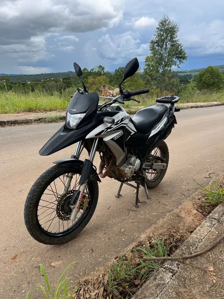 Xre 300 abs 2018