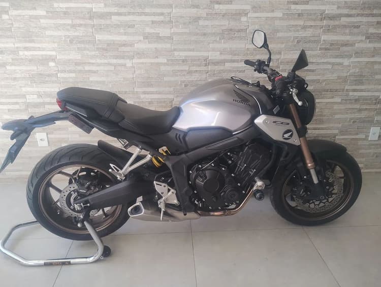 Honda cb 650 R 