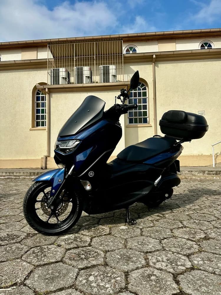 Vendo Nmax 160 2022 em perfeito estado 