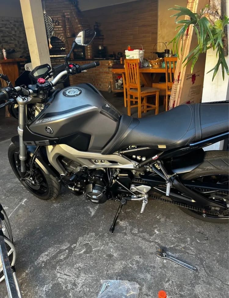 Yamaha MT-09 2015