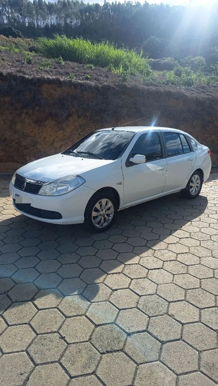 Renault Symbol Expression Hi-flex 1.6 16V 4P 2012
