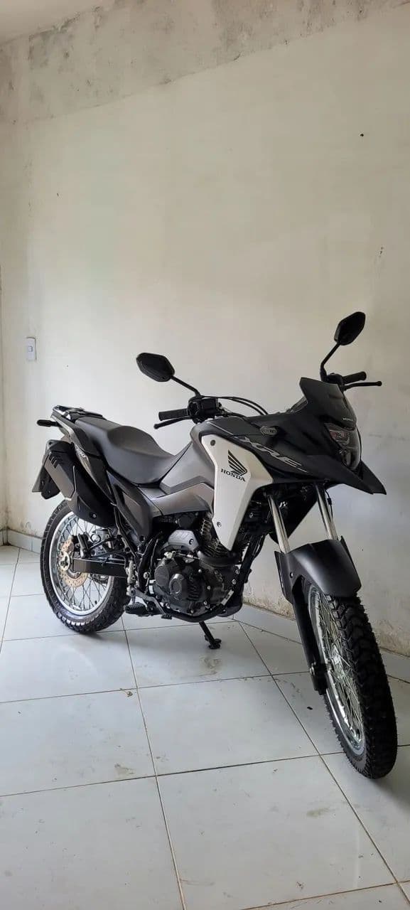 Xre 190 muito nova!