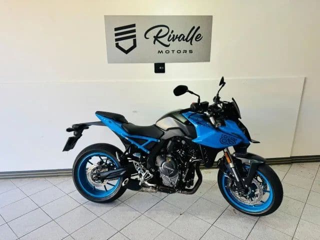 SUZUKI GSX 8S