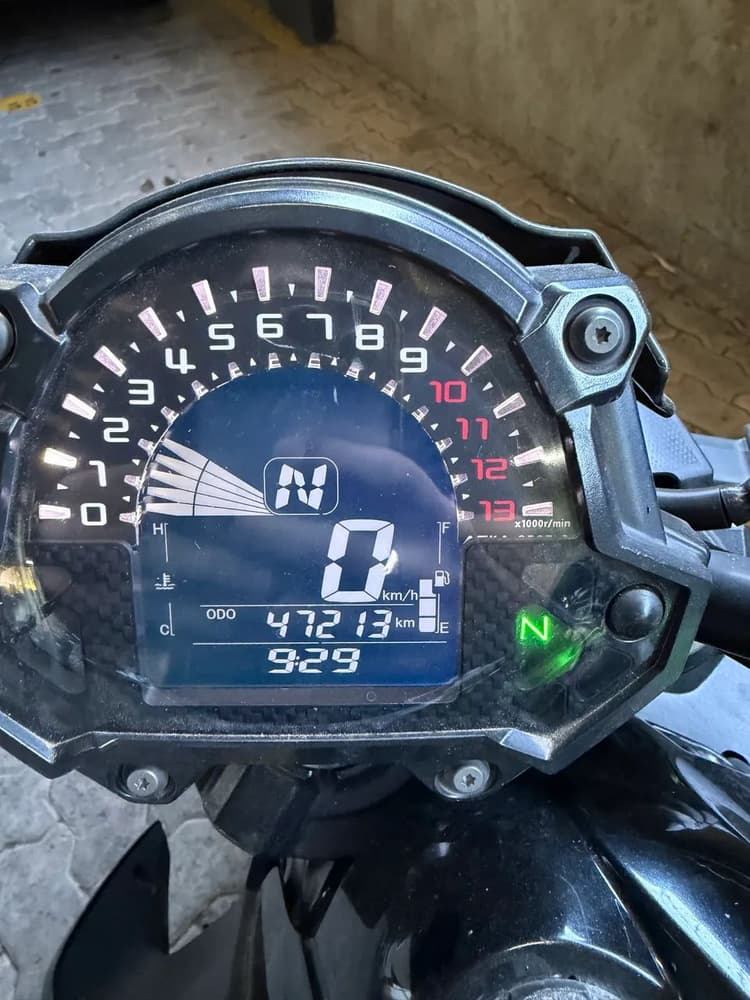 Vende-se Z650 2018